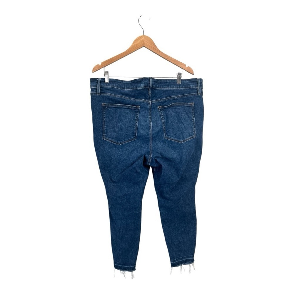 LOFT Plus High Rise Button Front Fray Hem Jeans Authentic Indigo Wash - Picture 6 of 15